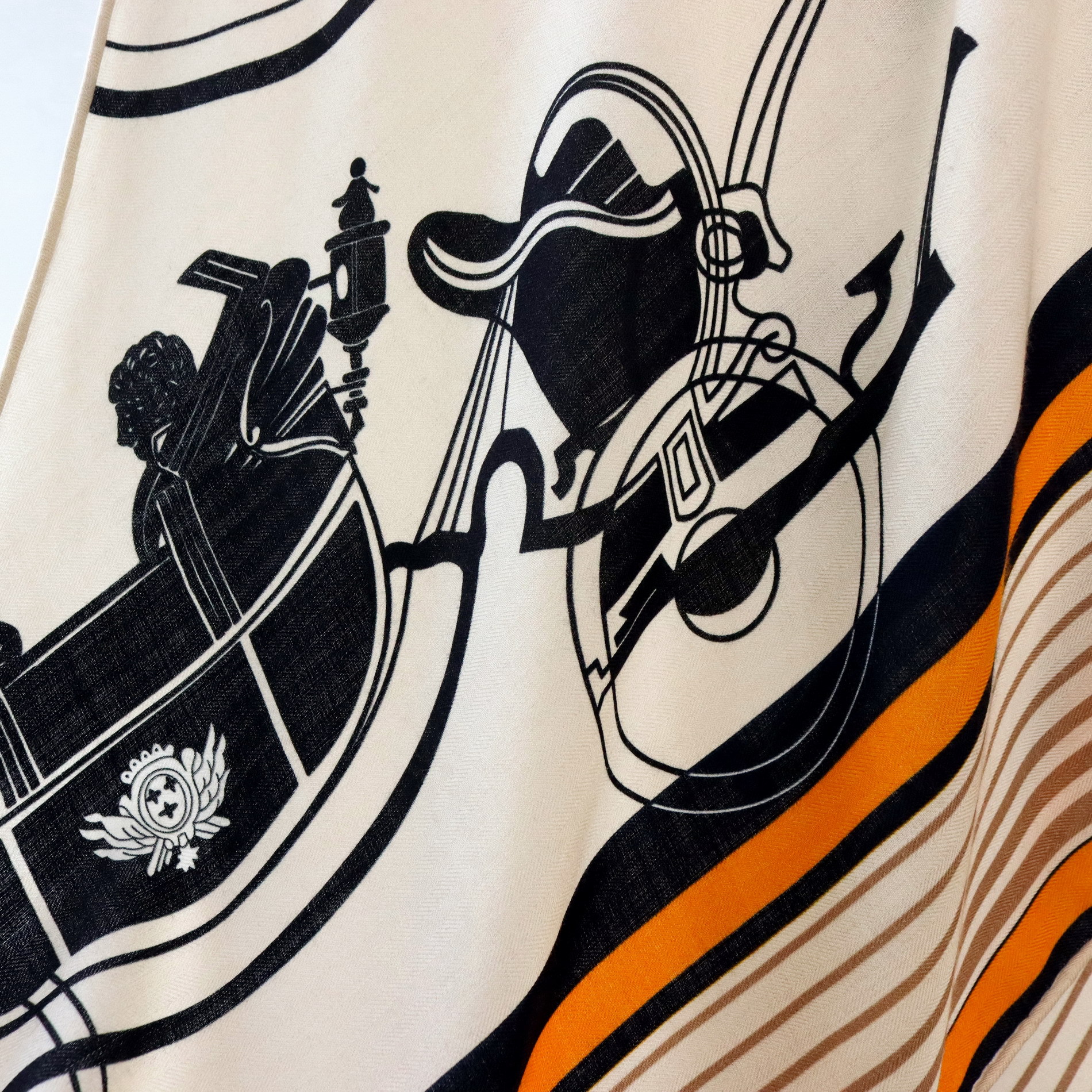Vintage Equestrian Print Silk  - Pashmina Wrap Large reseña y precio