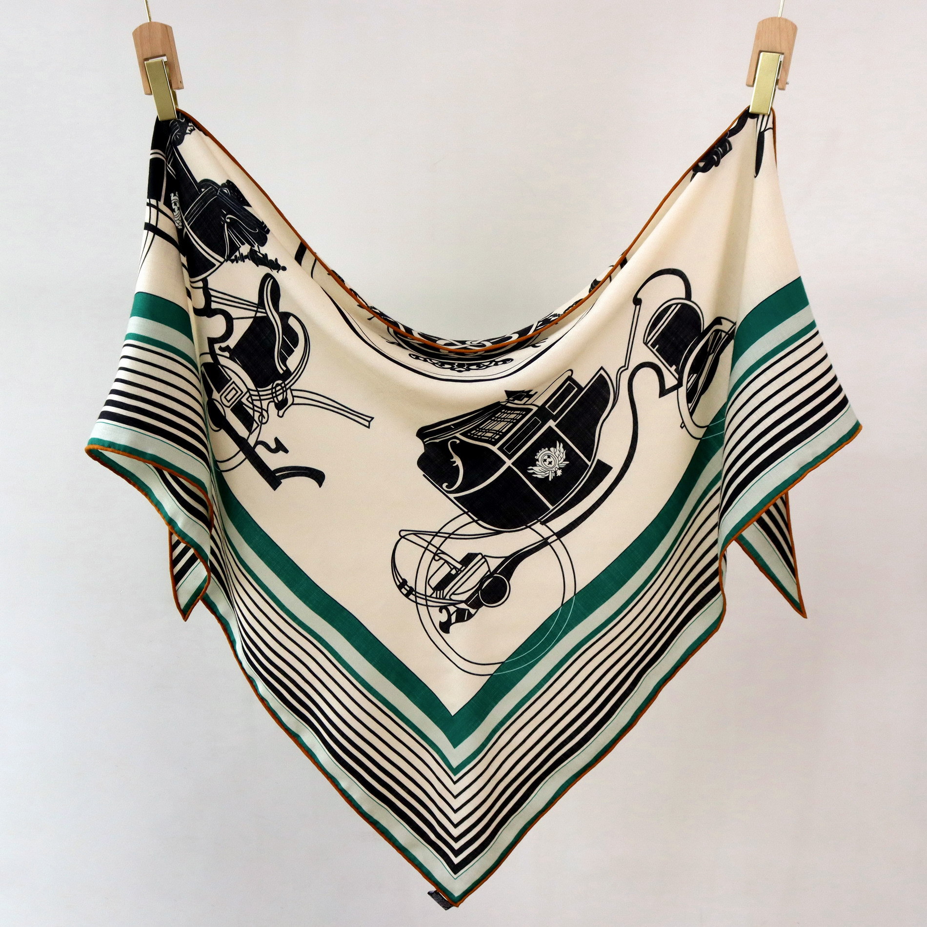 Vintage Equestrian Print Silk  - Pashmina Wrap Large reseña y precio