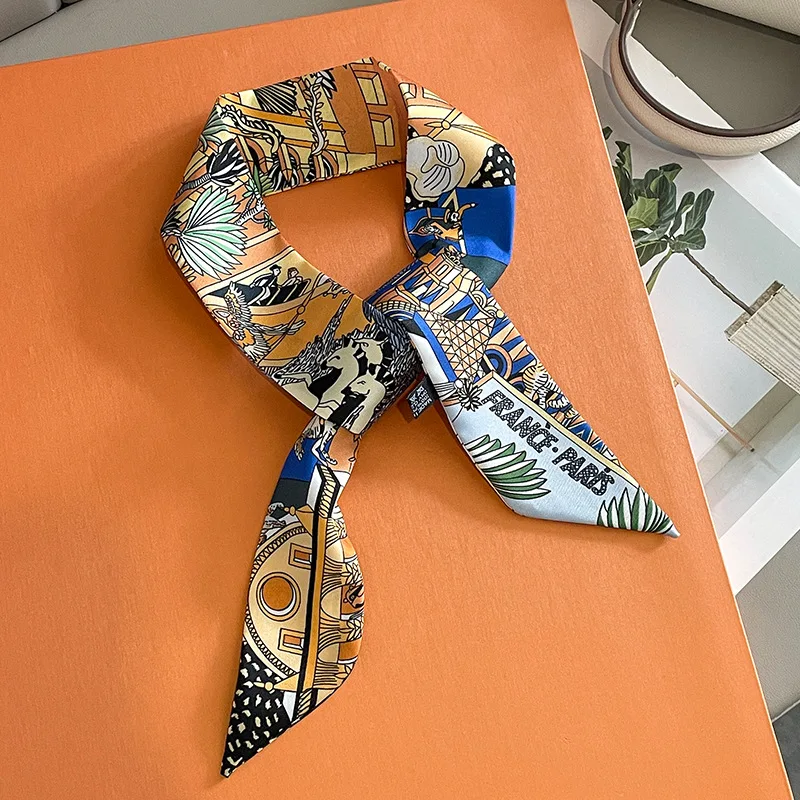 Luxury Design Horse Print Skin - Ascot Neck Scarf reseña y precio