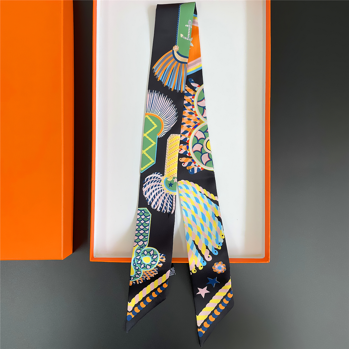 Brand Design Twill 100% Silk S - Face Scarf Mask reseña y precio