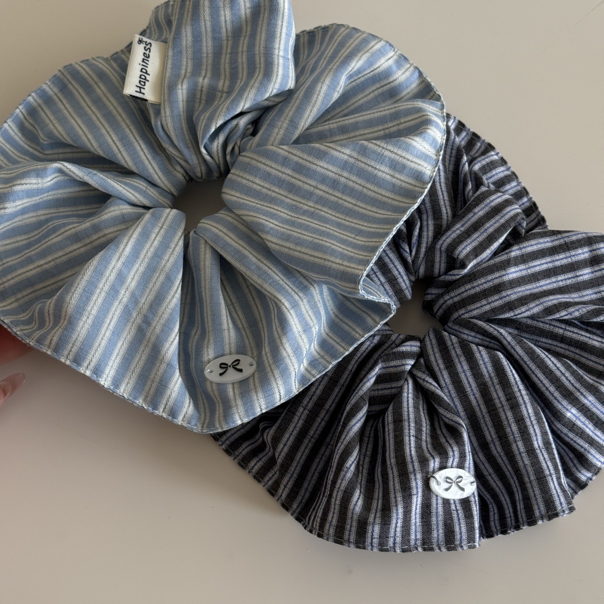Blue Solid Color Silk Hair Ban - Silk Tie Striped reseña y precio